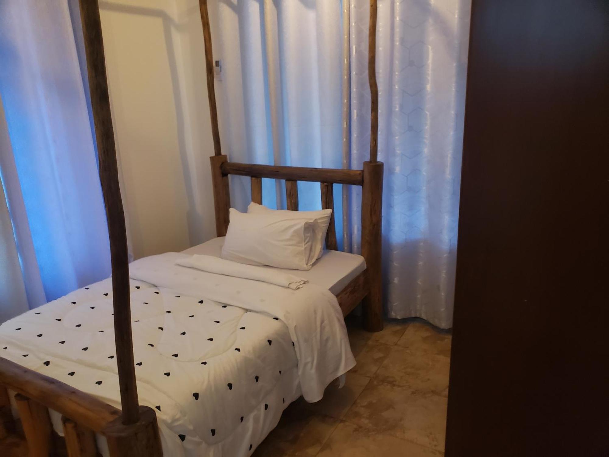 Kwa Mama Village Beach Resort Дар-эс-Саламе Экстерьер фото